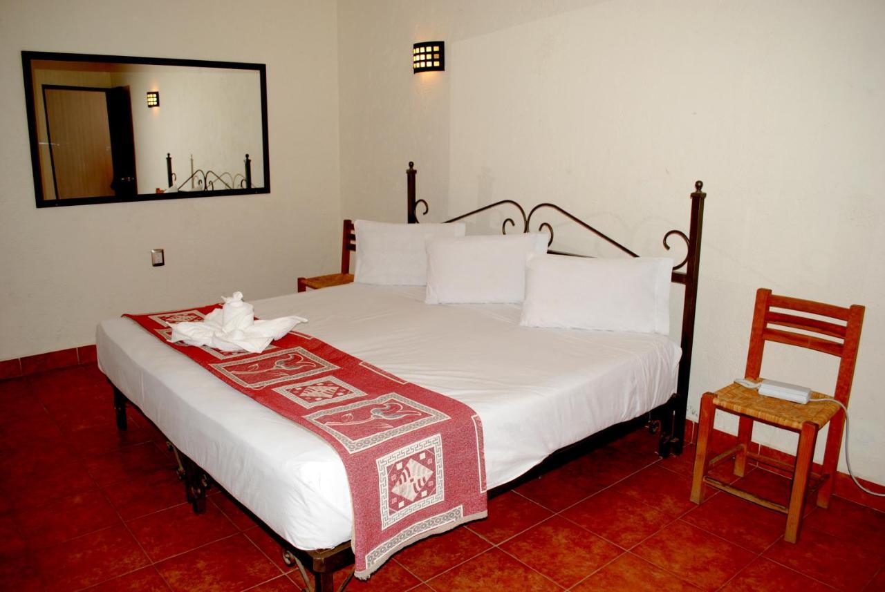 Hotel Maya 2012 Amacuzac Exterior foto